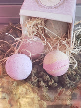 Load image into Gallery viewer, Bath Bombs
